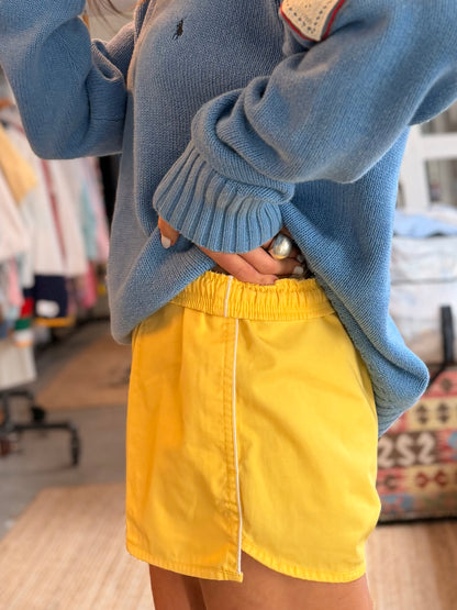 Side Pipe Yellow Shorts