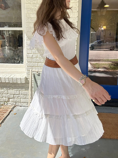 Vntg White Lace Dress