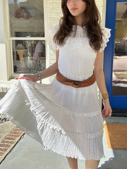 Vntg White Lace Dress