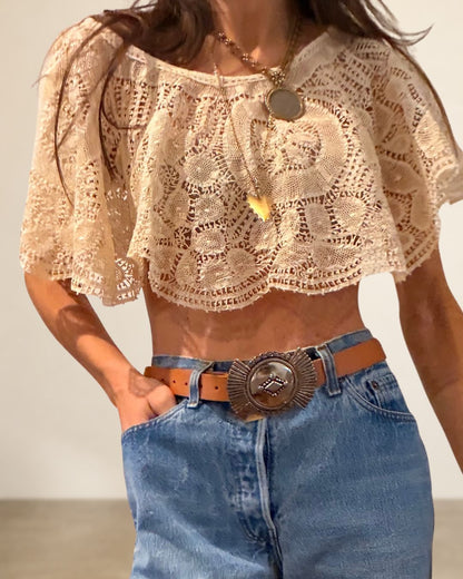 Antique Lace Caplet